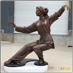 練太極人物雕塑